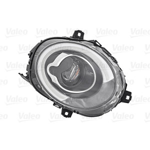 Headlight Right for - VALEO 046767