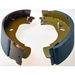 DENCKERMANN B120086 Jeu de mâchoires de frein arrière pour Ford Transit