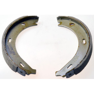 DENCKERMANN B120127 Sada brzdových čeľustí zadný pre Mercedes Vito V