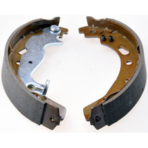 DENCKERMANN B120213 Kit ganasce freno posteriore per Mazda 2