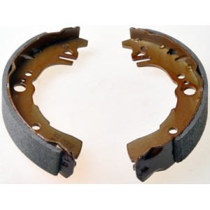 DENCKERMANN B120161 Kit ganasce freno posteriore per Toyota Yaris