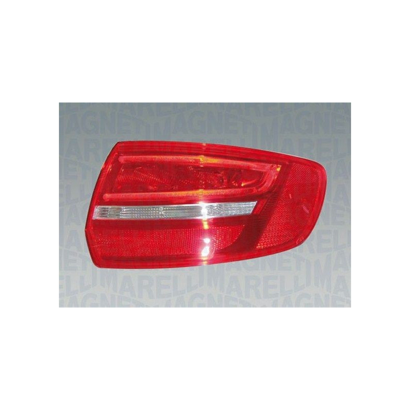 Fanale Posteriore Destra per Audi A3 II Sportback (2009-2012) - MAGNETI MARELLI 714021930802