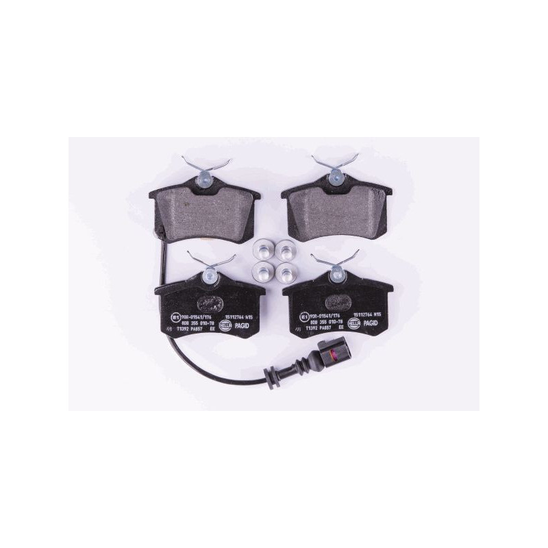 HELLA 8DB 355 010-781 Klocki hamulcowe Tył dla