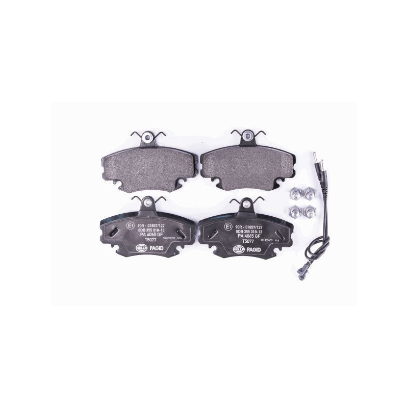 HELLA 8DB 355 018-131 Bremsbeläge Vorne für