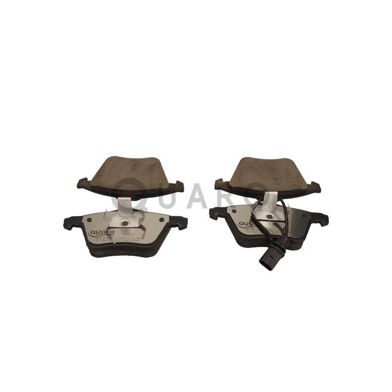 QUARO QP3052C Brake Pads Set Front for Passat A3 Eos Golf Leon Superb CC