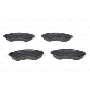Plaquettes de frein Avant pour Daewoo Chevrolet Aveo Kalos BOSCH 0 986 424 818