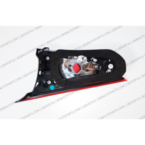 Zadní světlo vnitřní pravé pro Mazda3 III Hatchback (2013-2018) - DEPO 316-1308R-LD-UE
