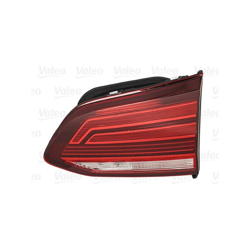 Rear Light Inner Right LED for Volkswagen Golf VII Variant (2017-2019) VALEO 047200