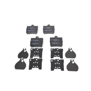 Brake Pads Set Rear for Chrysler Crossfire Mercedes CLK C E SLK BOSCH 0 986 494 016