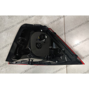 Zadné svetlo pravé LED pre Volkswagen Golf VII Hatchback (2012-2016) DEPO 441-19F3R-AE