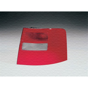 Rückleuchte  - MAGNETI MARELLI 712397001129