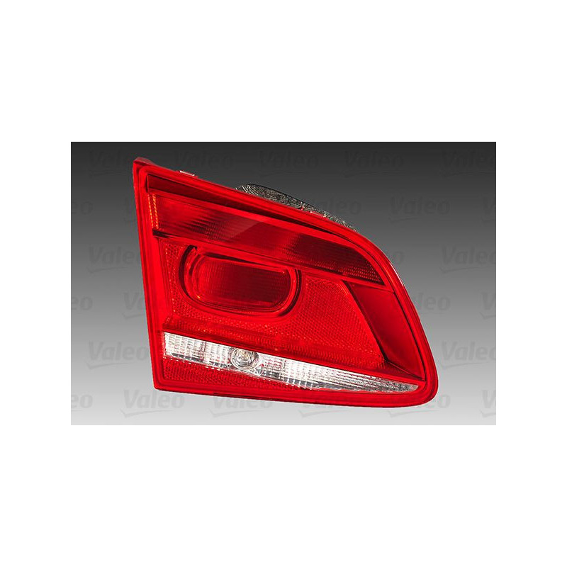 Rear Light  - VALEO 044515