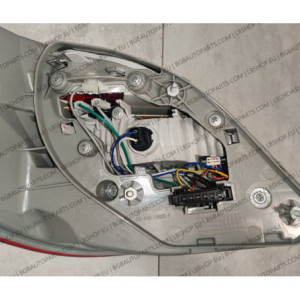 Zadní světlo pravé pro Mercedes R-Class W251 (2010-2017) - DEPO 440-1980R-AE