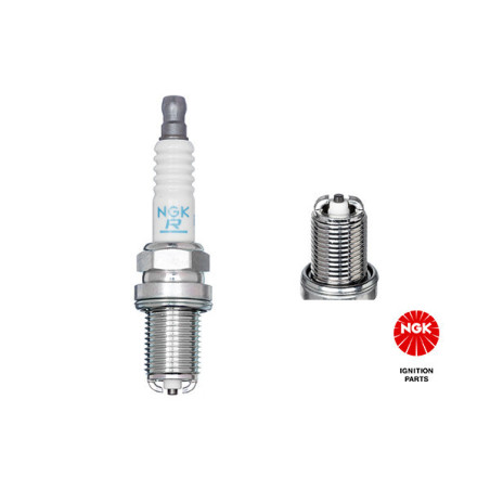 NGK 3584 BKR6EKUB Candela accensione per A6 A4 Passat 19 A8 Laguna Megane Safrane Clio Espace Superb
