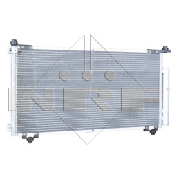 NRF 35561 Condensador de aire acondicionado
