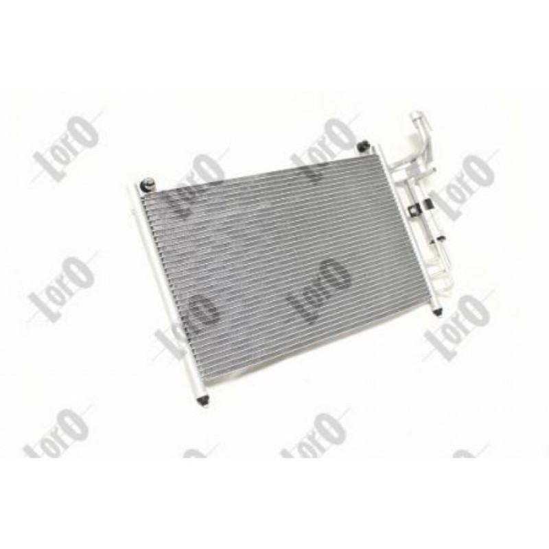 Loro 030-016-0013 Condensador de aire acondicionado para MAZDA