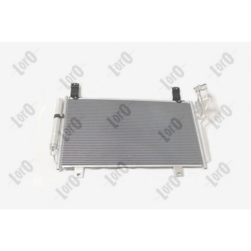 Loro 030-016-0019 Condensatore climatizzatore per MAZDA