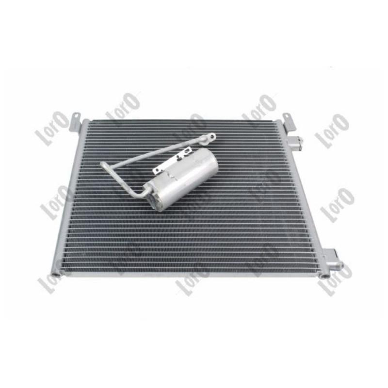 Loro 037-016-0002 Condensador de aire acondicionado para OPEL / SAAB