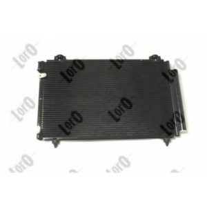 Loro 051-016-0019 Condensatore climatizzatore per TOYOTA