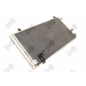 Loro 051-016-0031 Condensatore climatizzatore per TOYOTA