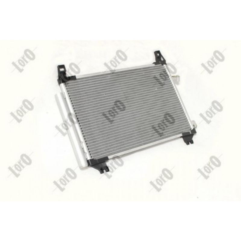 Loro 051-016-0033 Air conditioning condenser for TOYOTA