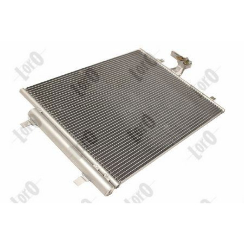 Loro 052-016-0014 Condensador de aire acondicionado para VOLVO