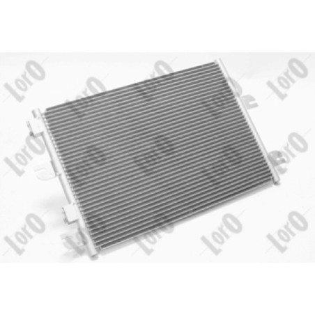 Loro T16-01-003 Condensador de aire acondicionado para IVECO