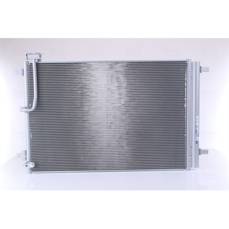 NISSENS 941077 Condensador de aire acondicionado