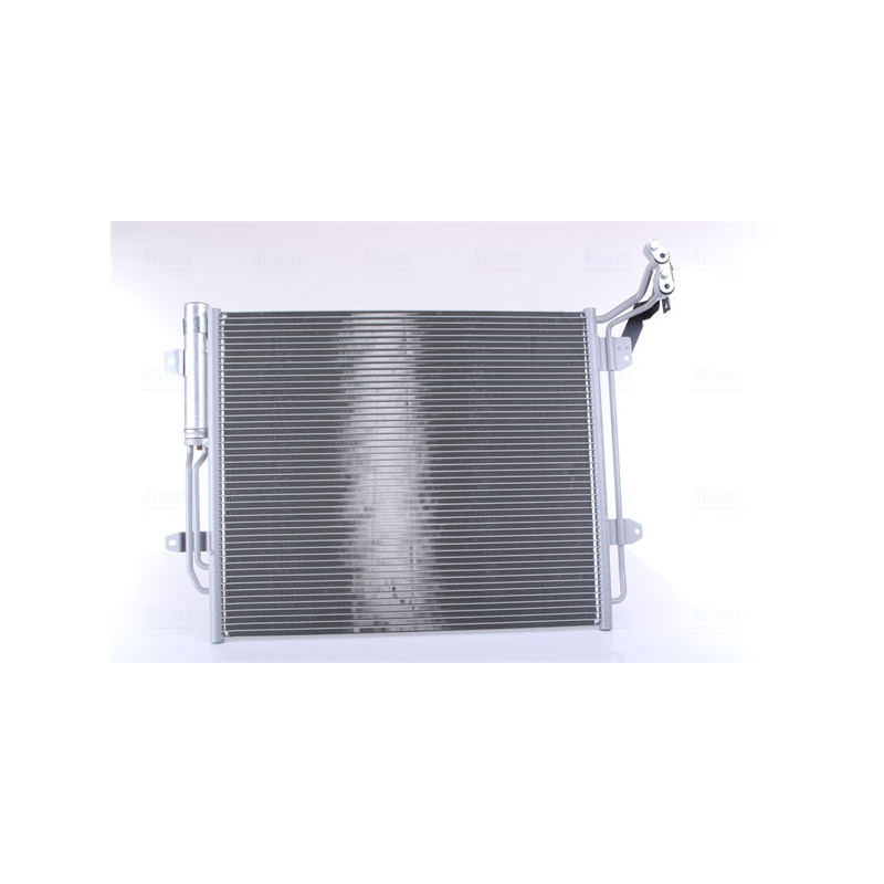 NISSENS 940256 Condenseur de climatisation