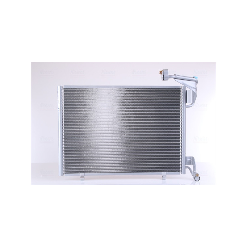 NISSENS 940285 Condensador de aire acondicionado