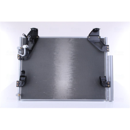 NISSENS 940082 Condensatore climatizzatore