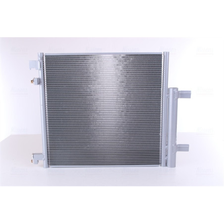 NISSENS 940247 Condenseur de climatisation