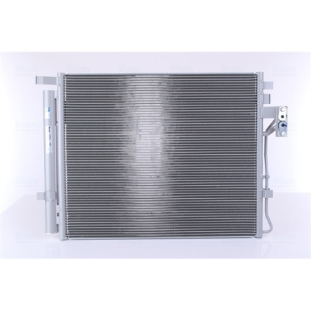 NISSENS 940272 Condensador de aire acondicionado