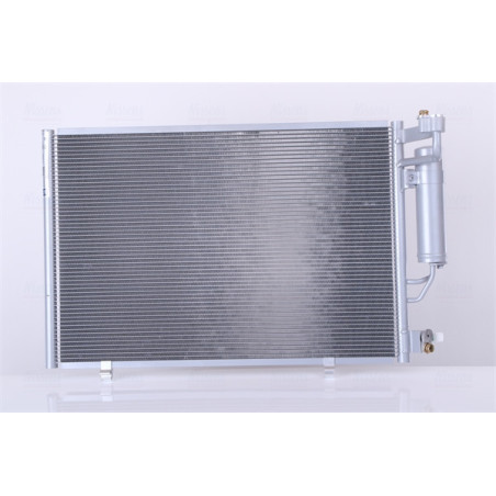 NISSENS 940277 Condensador de aire acondicionado