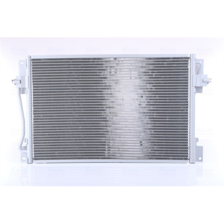 NISSENS 94182 Condensador de aire acondicionado