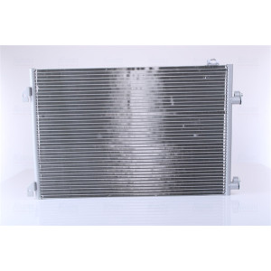 NISSENS 94668 Condensatore climatizzatore