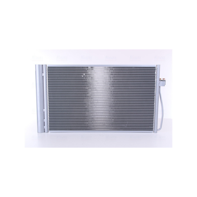 NISSENS 94747 Condensador de aire acondicionado