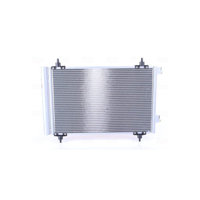 NISSENS 94758 Condensador de aire acondicionado