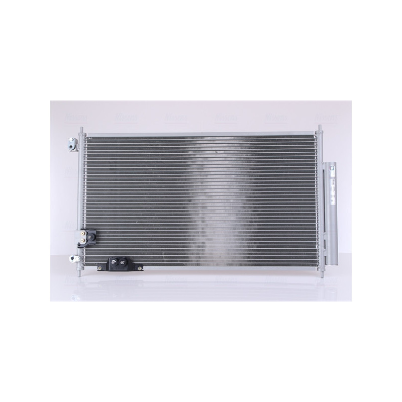 NISSENS 94788 Condensador de aire acondicionado