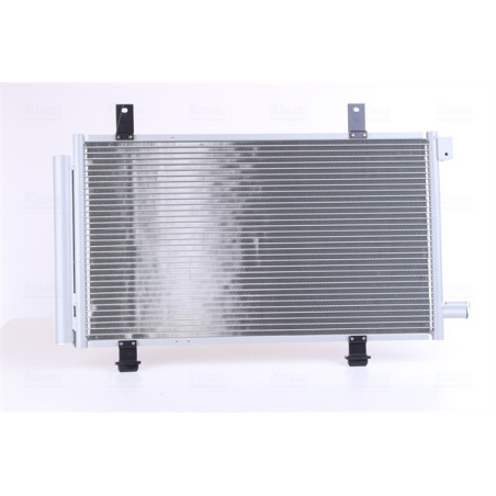 NISSENS 94979 Condensador de aire acondicionado