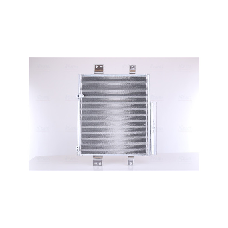 NISSENS 940492 Condensador de aire acondicionado