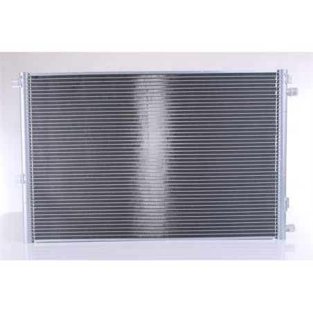 NISSENS 940468 Condensador de aire acondicionado
