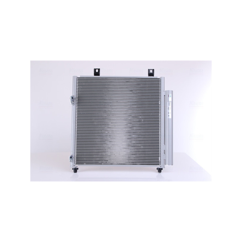 NISSENS 940447 Condensador de aire acondicionado