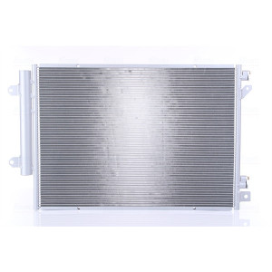 NISSENS 940676 Condensatore climatizzatore