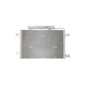 NRF 35758 Condensatore climatizzatore