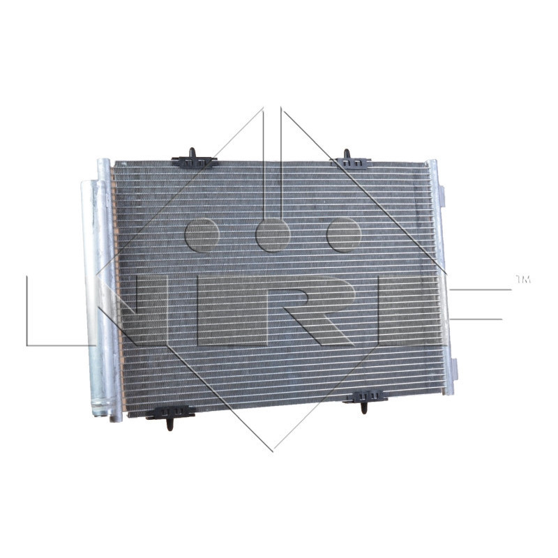 NRF 35779 Condensatore climatizzatore