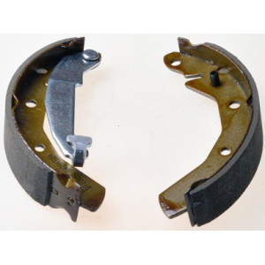 DENCKERMANN B120092 Bremsbackensatz für