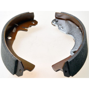 DENCKERMANN B120074 Jeu de mâchoires de frein pour