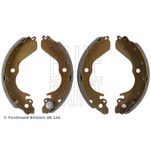 BLUE PRINT ADC44126 Kit ganasce freno per