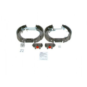 BOSCH 0 204 114 518 Zestaw szczęk hamulcowych dla